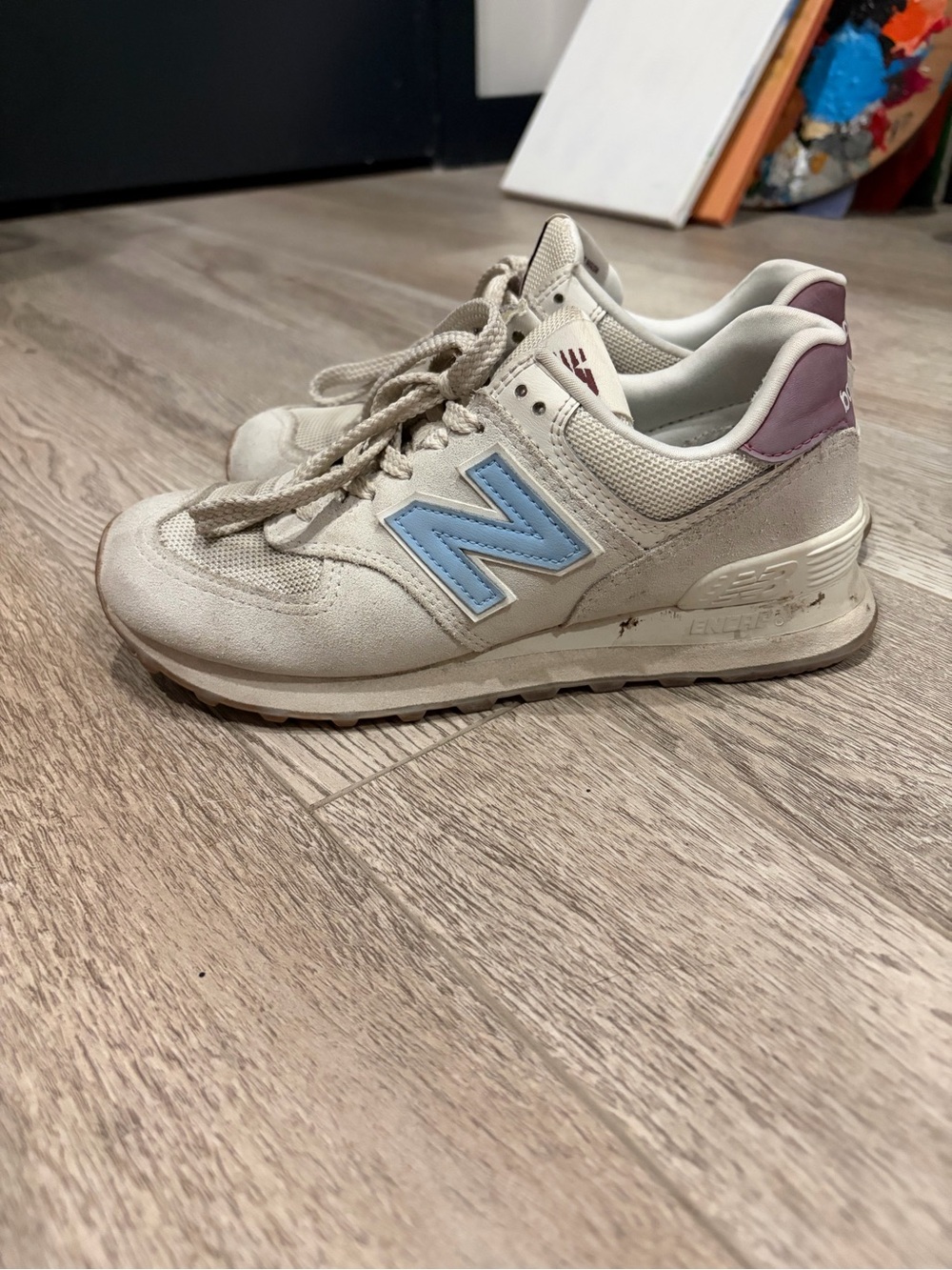 New Balance 574 women’s sneakers
